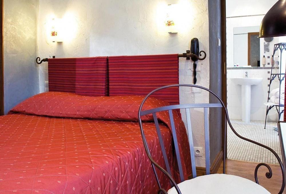 Hotel Les Remparts Mirepoix  Esterno foto