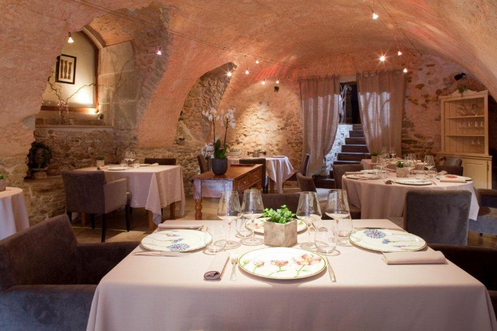 Hotel Les Remparts Mirepoix  Esterno foto