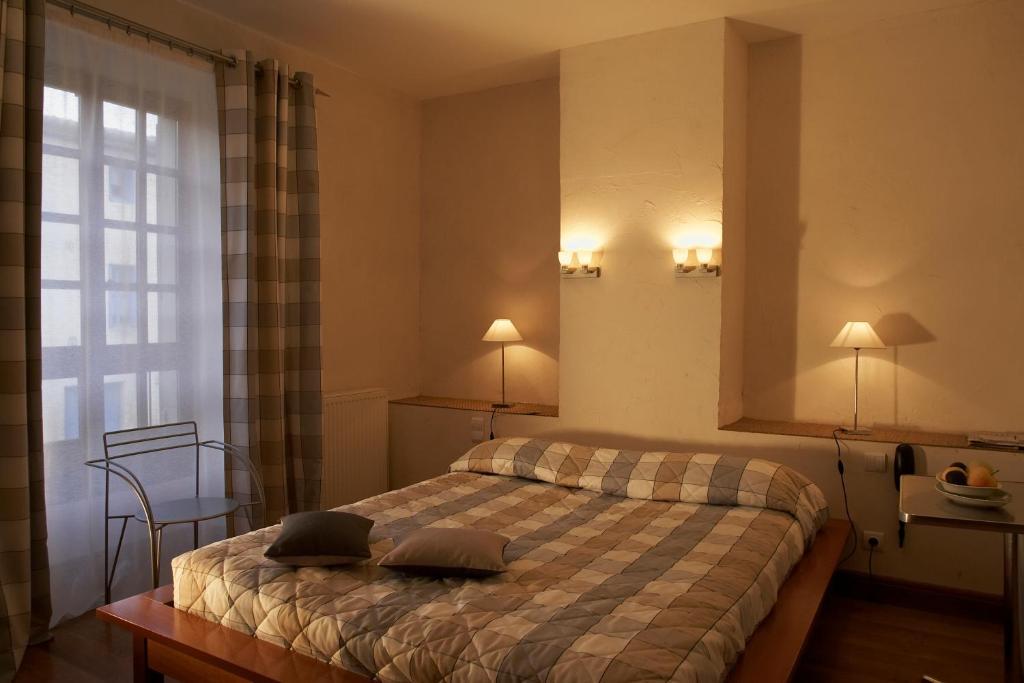 Hotel Les Remparts Mirepoix  Esterno foto